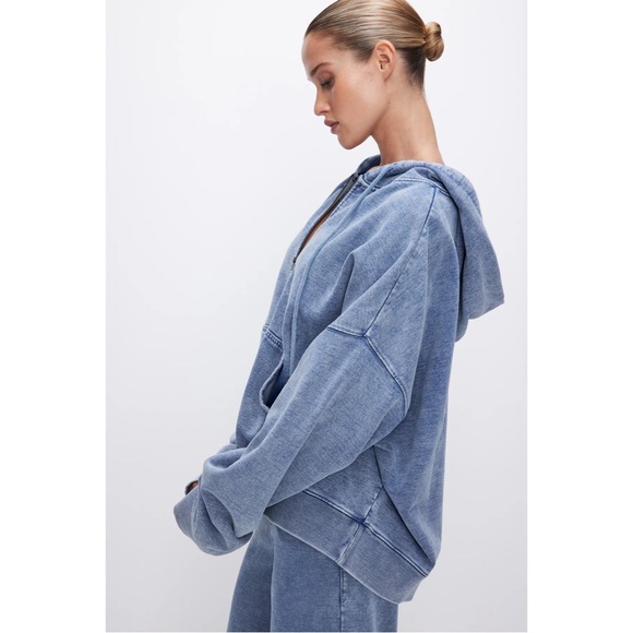 Jeanius Oversized Hoodie - Picture 5 of 9